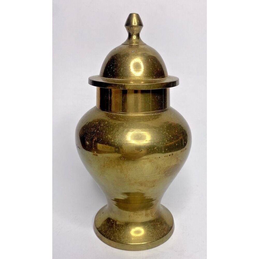Vintage‎ Brass Urn Vase Ginger Jar With Lid 6” Inches Tall 3.5” Wide U91